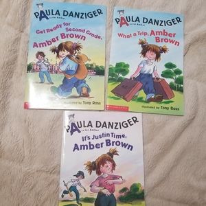 Set of 3 SCHOLASTIC Amber Brown paperback books chapter reading